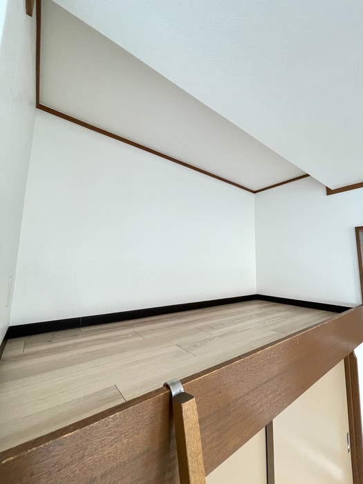 ロフト レインボ－ハイツ