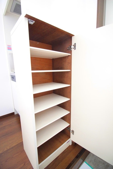 靴箱 フローラ国分寺