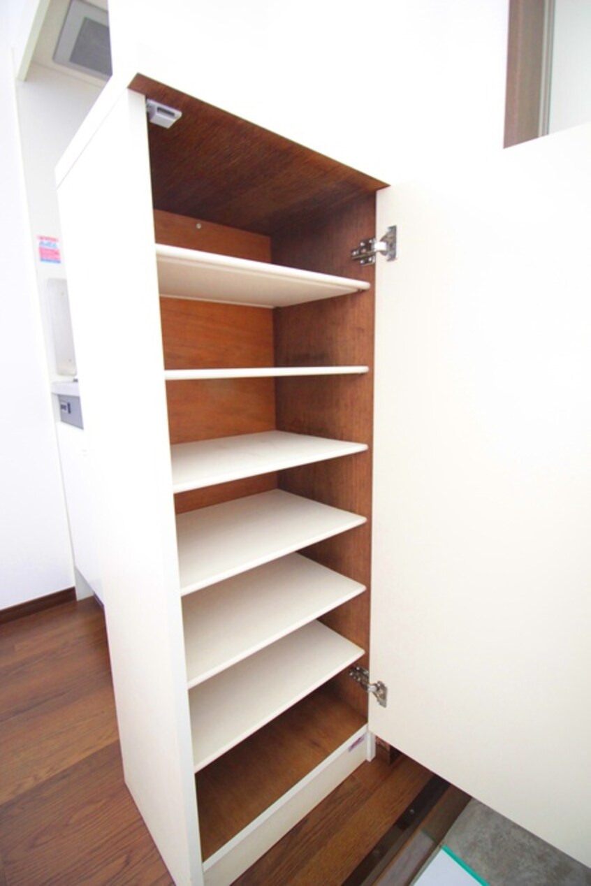 靴箱 フローラ国分寺