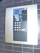 建物設備 オプンティア大師前