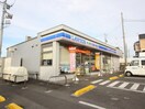 ローソンスリーエフ泉中田西店(コンビニ)まで400m ルミエール和泉が丘