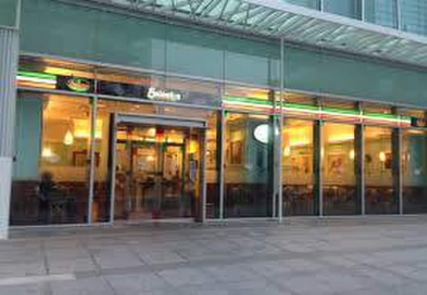 サイゼリヤ 横浜きた東口コンカード店(その他飲食（ファミレスなど）)まで817m 北軽井沢ハイツ