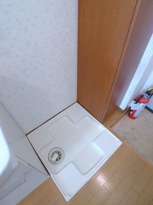 洗濯機置場 カ－サ・コンフェスタ