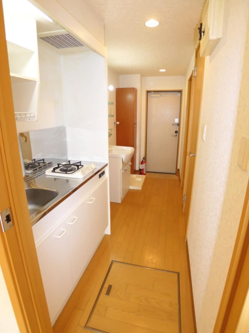 廊下 カ－サ・コンフェスタ