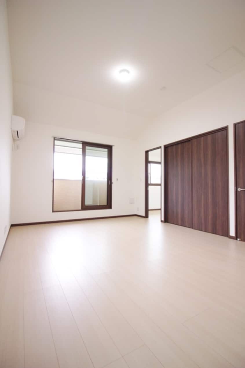 居室 ビ－ズカラ－リッチ