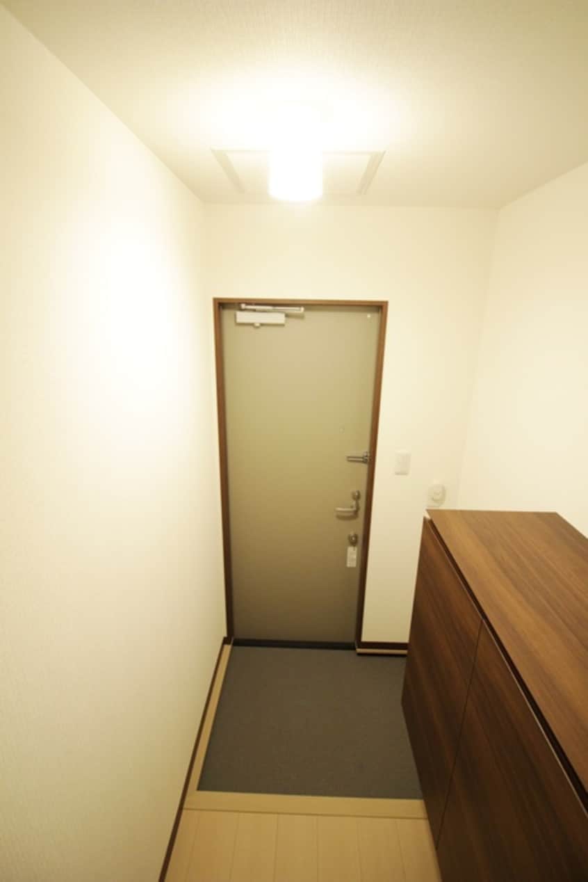 玄関 ビ－ズカラ－リッチ