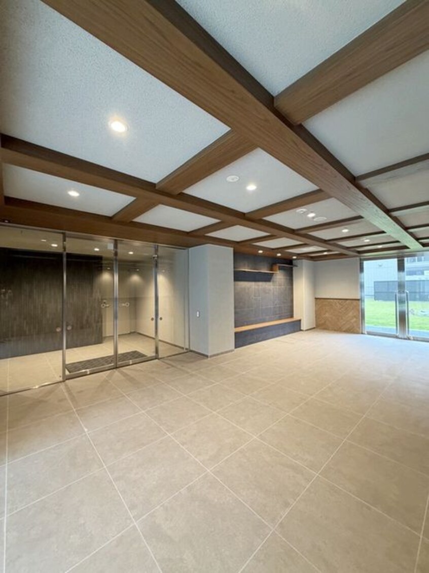 エントランス部分 Ｅｖｅｒｇａｒｄｅｎ