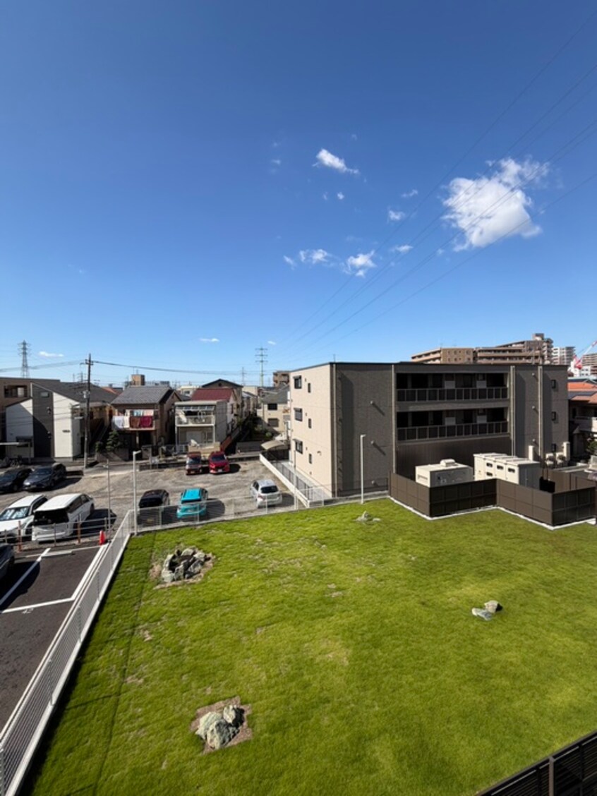 室内からの展望 Ｅｖｅｒｇａｒｄｅｎ