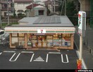セブン‐イレブン 横浜東川島町店(コンビニ)まで260m リュエル