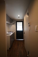 居室 ラティエラ横濱六角橋