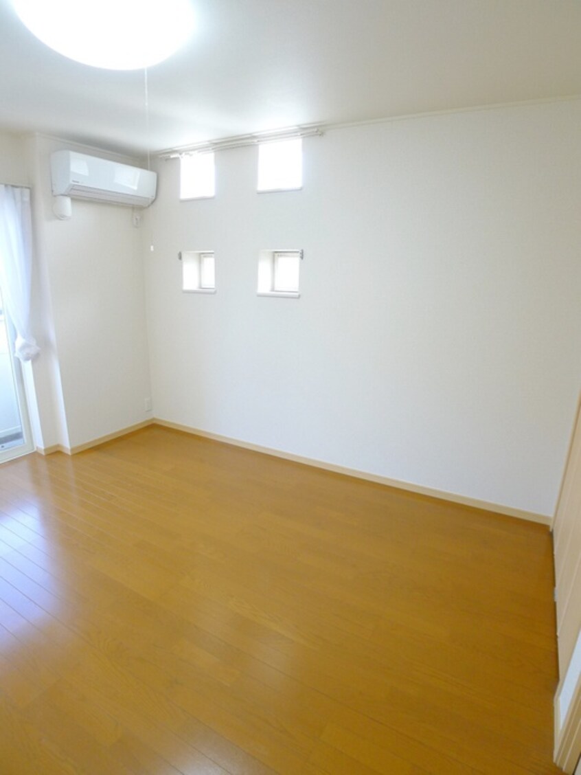 居室 ＢｅｅＨｉｖｅ