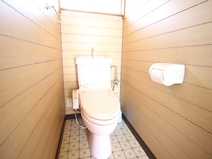 トイレ 松原3丁目貸家