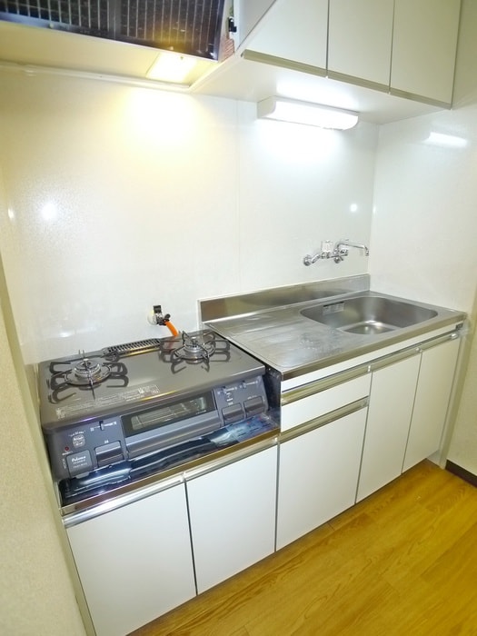キッチン リバ－サイドハイツ５号館
