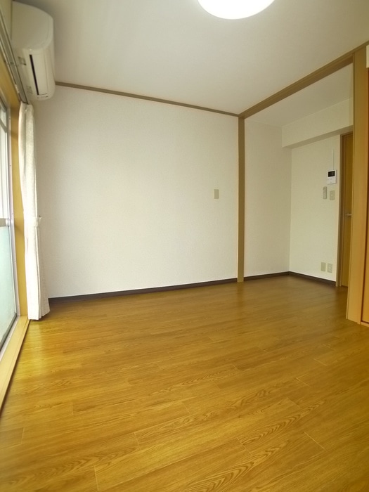 居室 リバ－サイドハイツ５号館