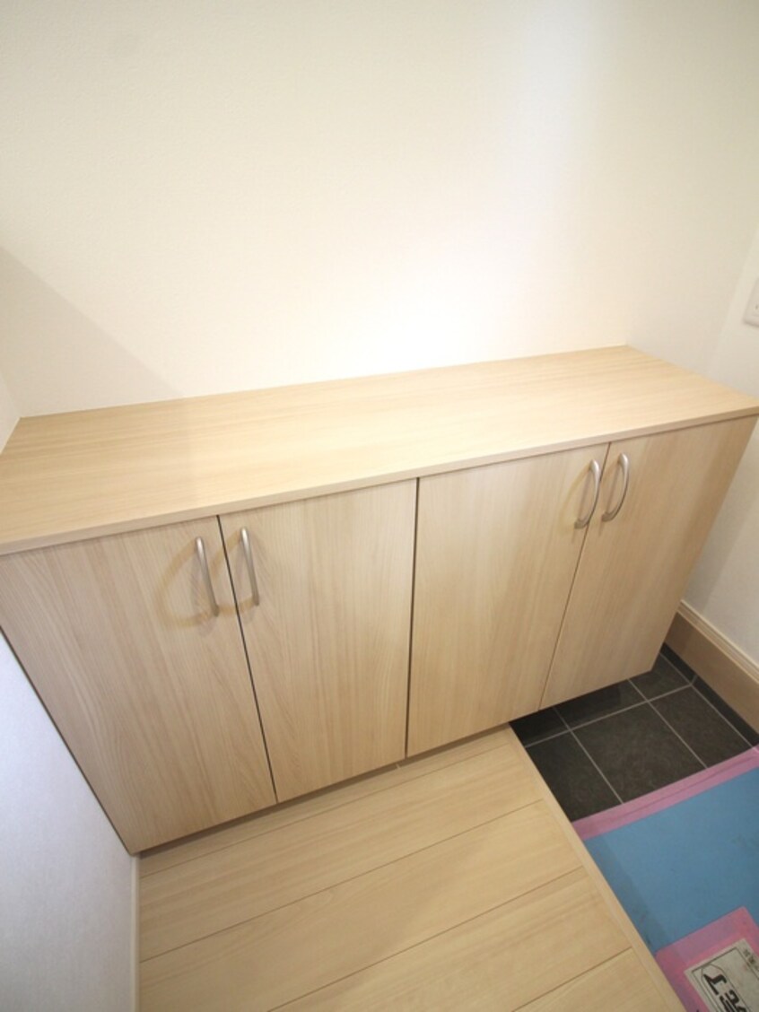 靴箱 ハルモニア