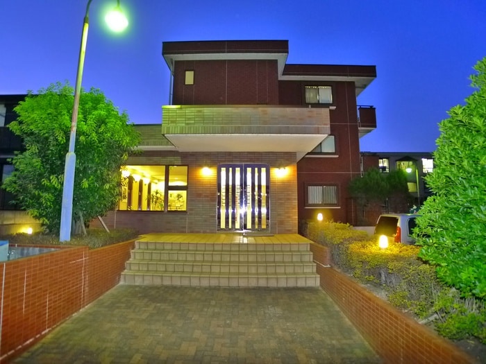 エントランス部分 リバーサイドハイツ７号館