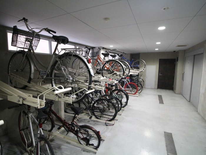 駐輪場 ﾆｭ-ｼﾃｨ-ｱﾊﾟ-ﾄﾒﾝﾂ新川Ⅱ