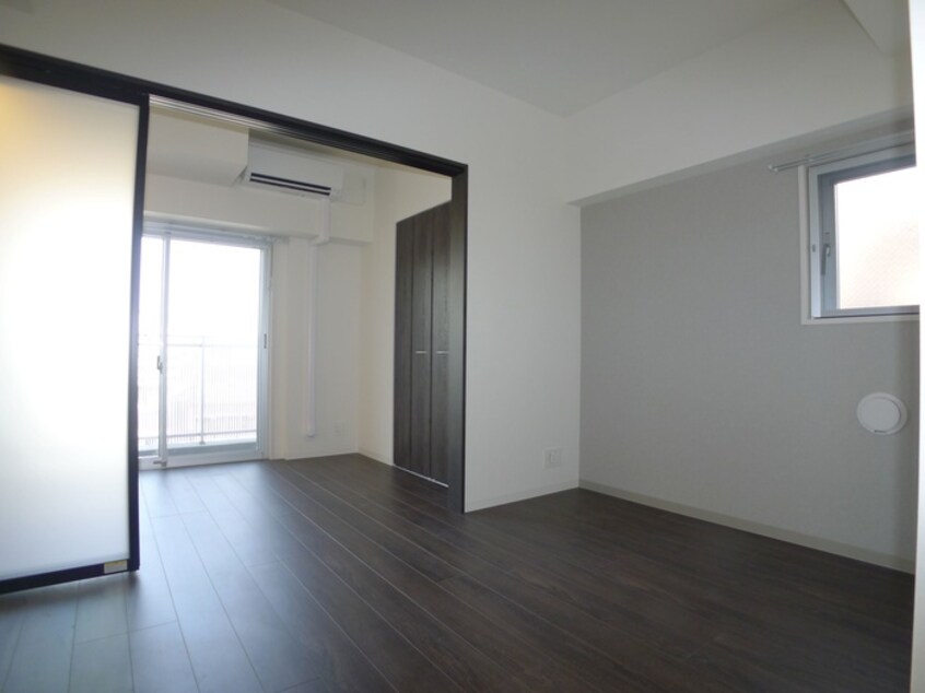 居室 コンフォリア南千住