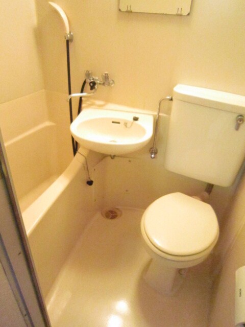 バス／シャワールーム等 コ－トＭＩＫＩ