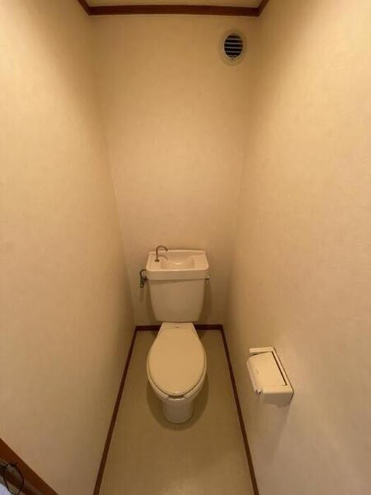 トイレ シームカトレ