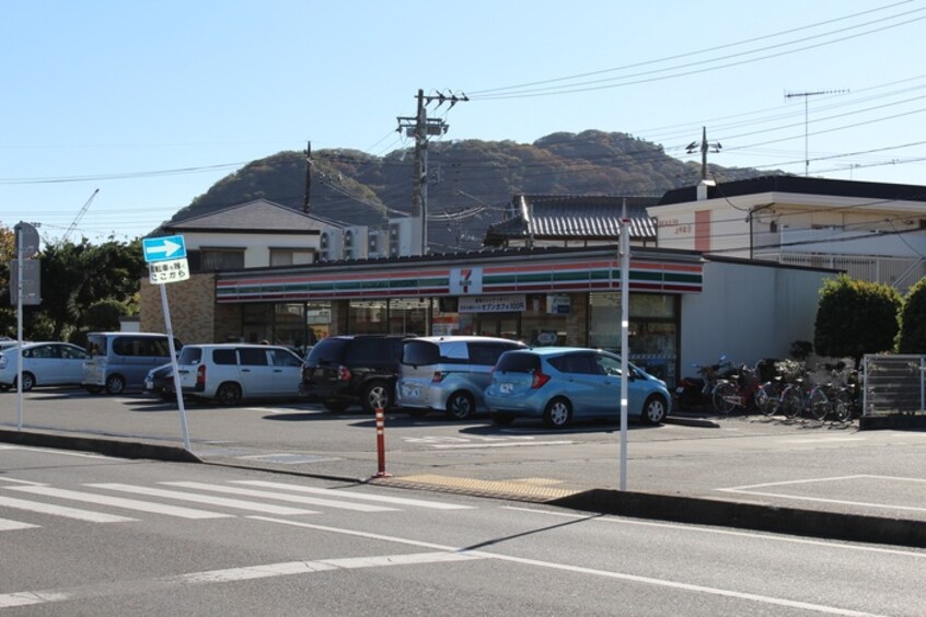 セブンイレブン平塚上平塚店(コンビニ)まで392m エスポア－ル湘南Ⅰ