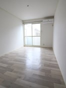 居室 メゾン　ヨコハマ