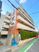 レイニオン岸町の外観