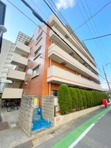 レイニオン岸町