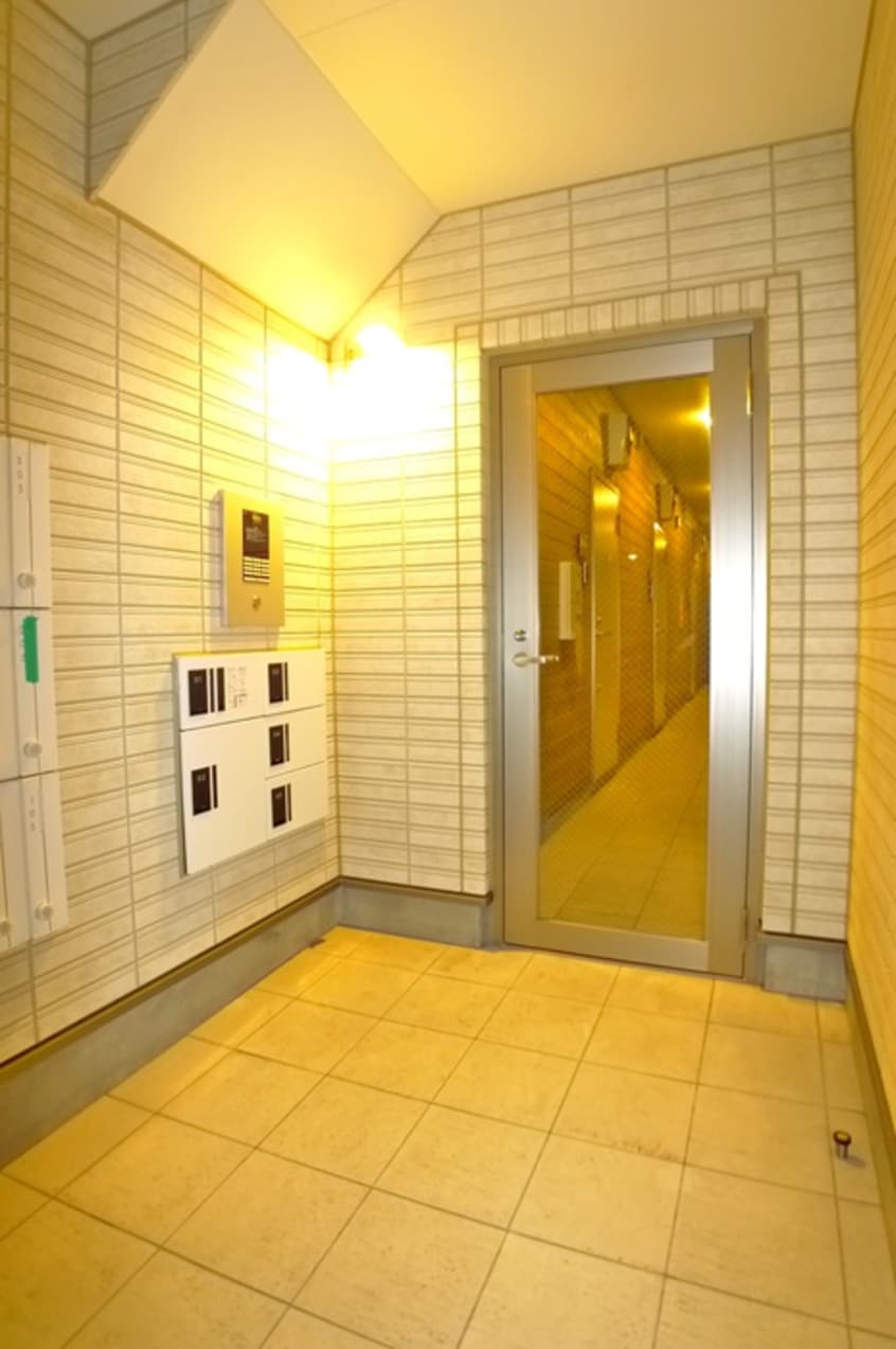 エントランス部分 AJ北小金