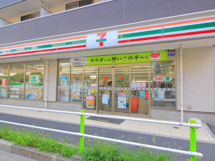セブンイレブン(コンビニ)まで193m ベネディーレ練馬