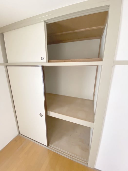 収納 いづみ荘　一号棟