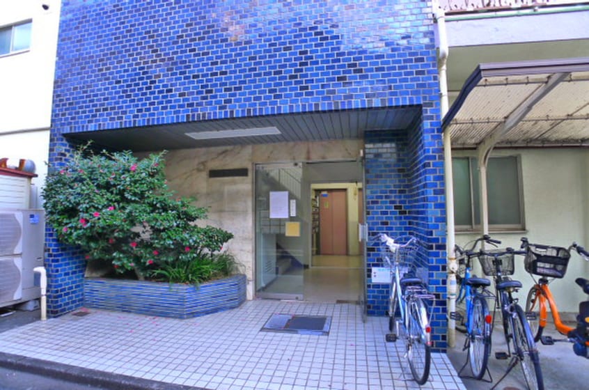 エントランス部分 宇佐見マンション