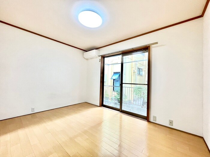 居室 ザ・ハウス２１