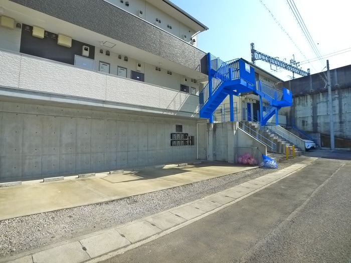 駐車場 リエーヴルＢ棟