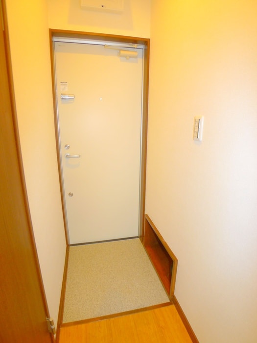 玄関 リエーヴルＢ棟