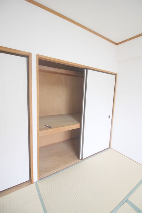 収納 ルミエ－ル戸田