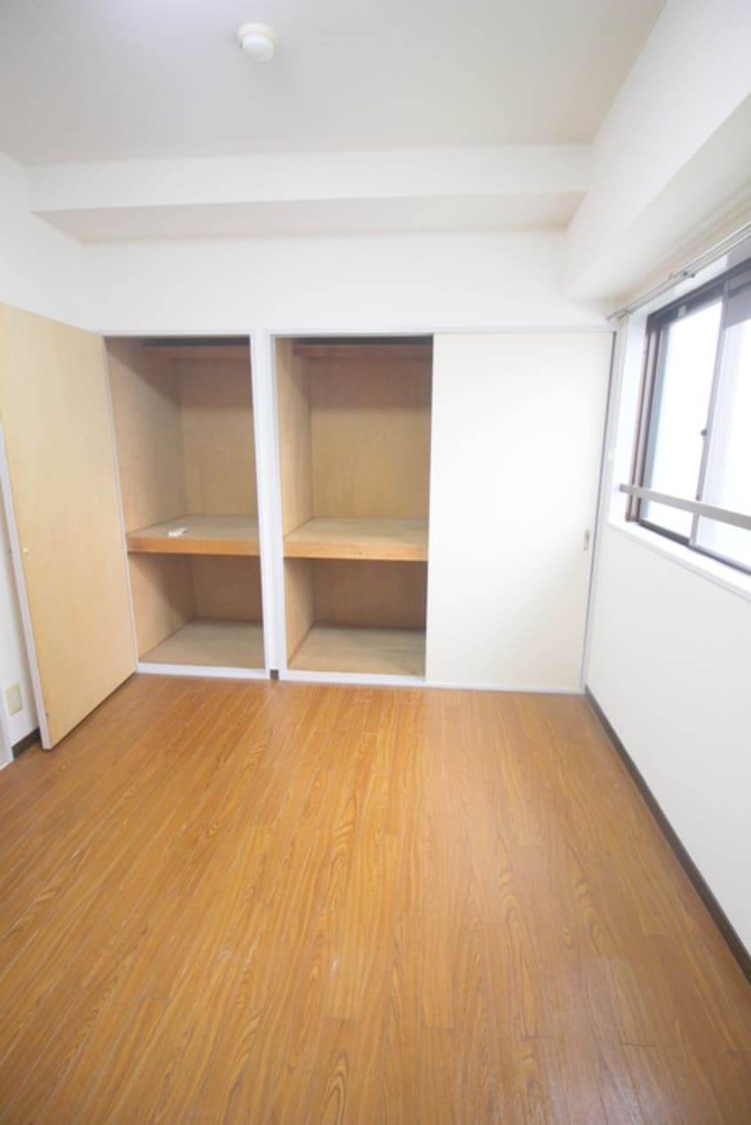 収納 ルミエ－ル戸田