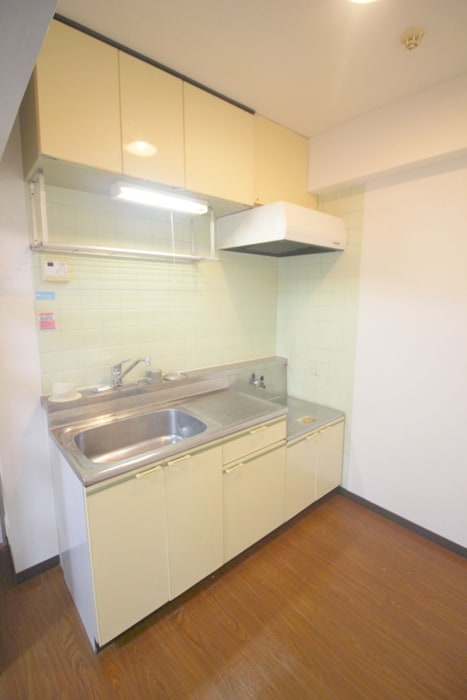 キッチン ルミエ－ル戸田