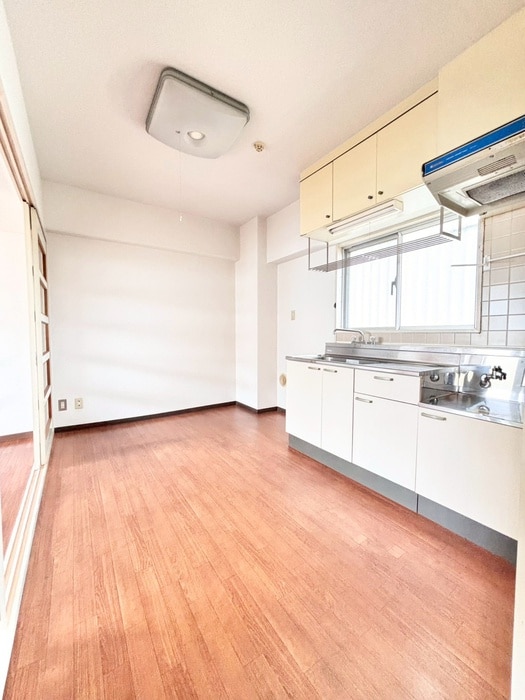 内観写真 チェリ－ブロッサム