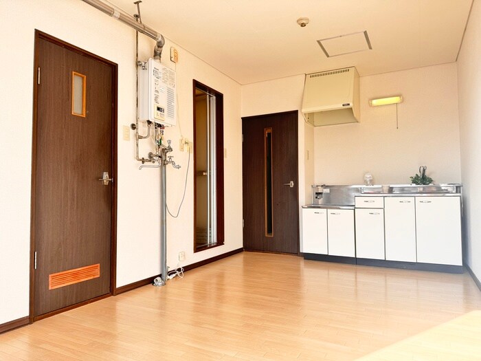 居室 RARA本町