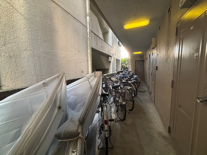 駐輪場 シャロ－ム福生