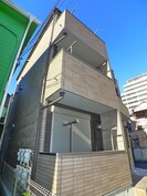 ﾘｰｳﾞｪﾙﾎﾟｰﾄ西新井ﾌｪﾘｼｱの外観