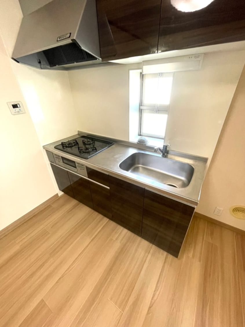 キッチン カーサヴェルデ(201)