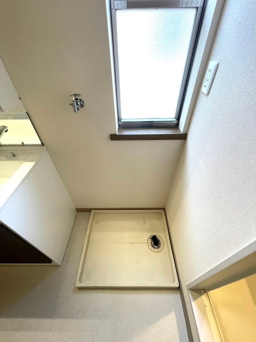 洗濯機置場 カーサヴェルデ(201)