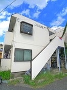 駐輪場 ファミーユ稲葉