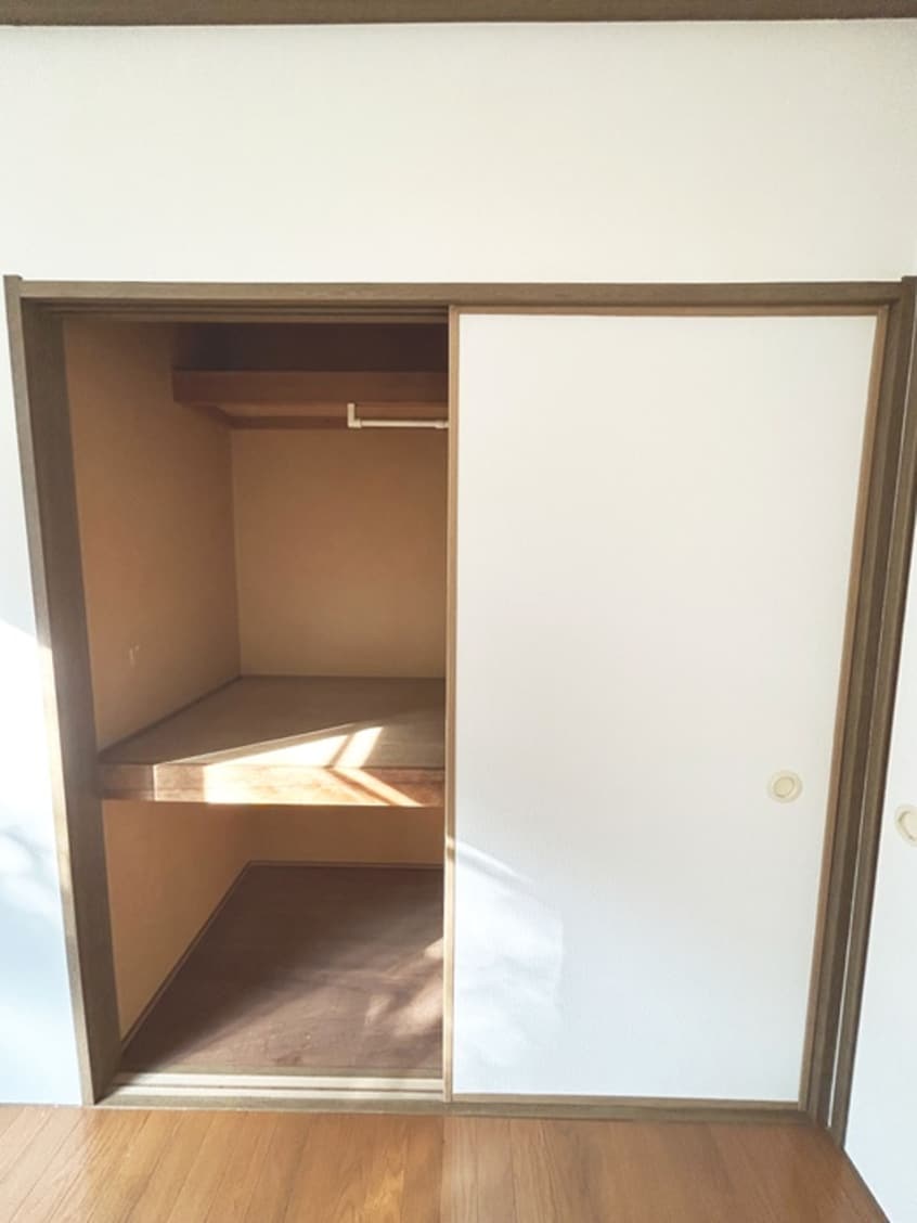 収納 ファミーユ稲葉