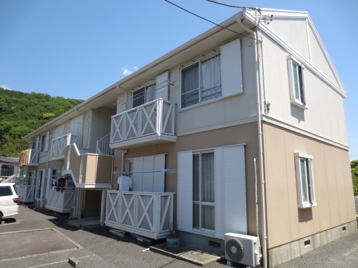 外観写真 ドミ－ル宮ノ下Ａ