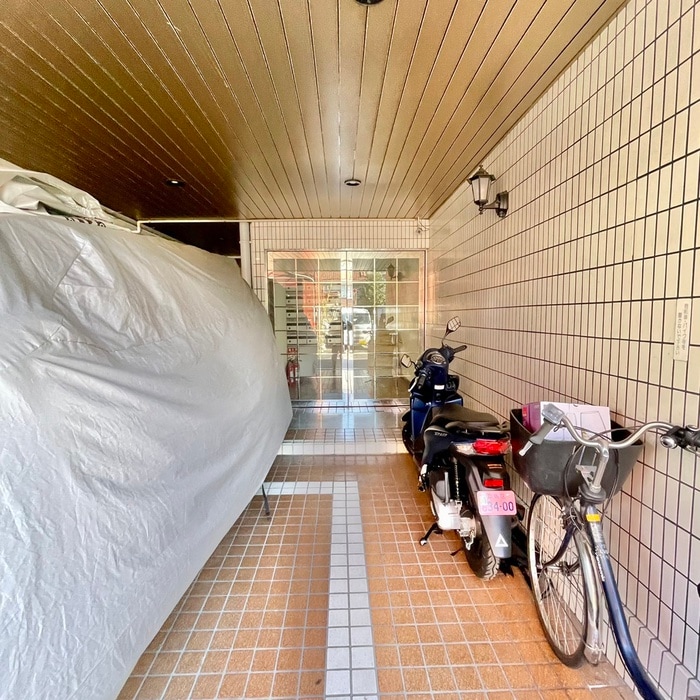 エントランス部分 メゾン角田