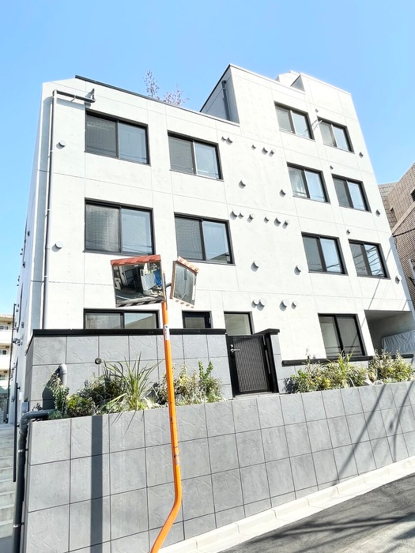 外観写真 ALTERNA早稲田