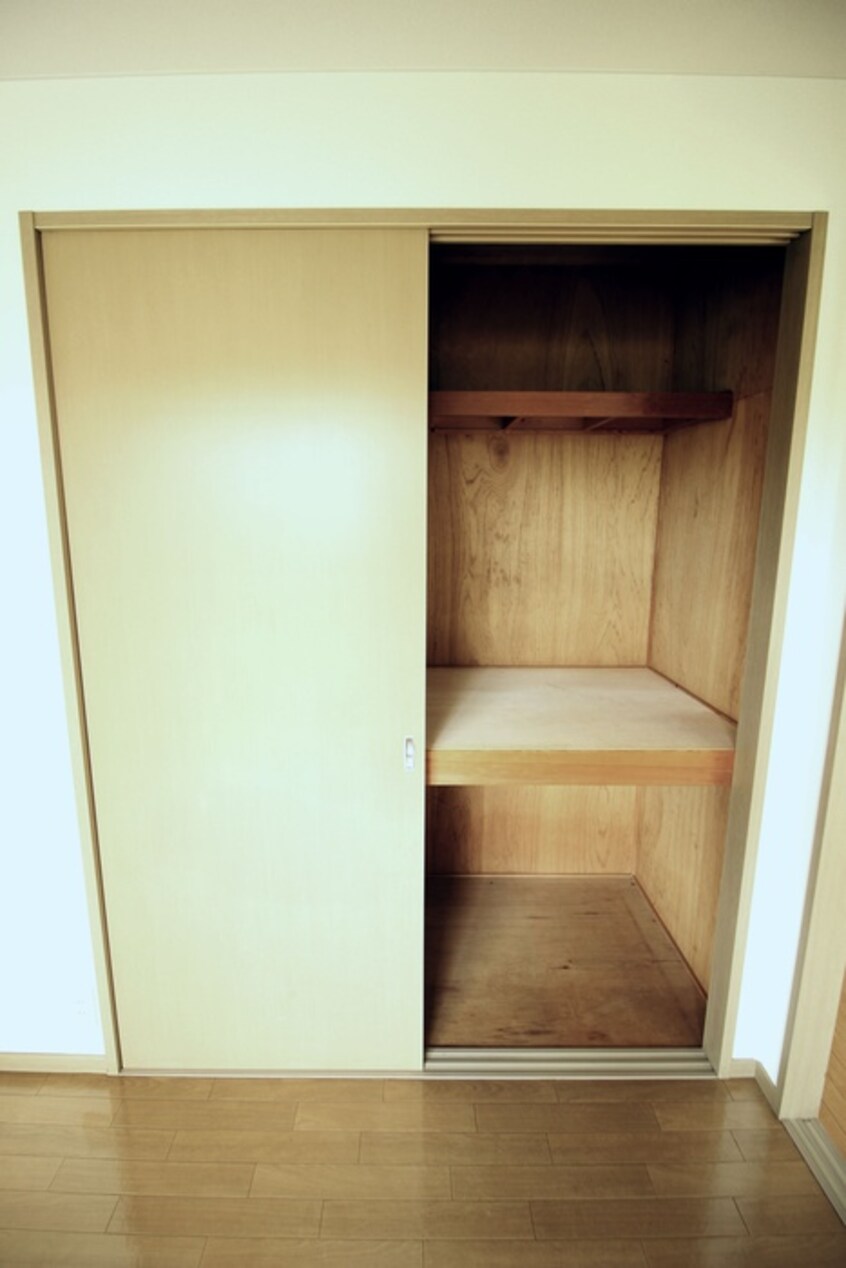 収納 パナタウン白旗Ⅰ